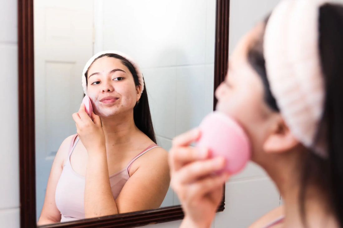 Lulupurest™ 2-in-1 LED Sonic Facial Cleansing Brush