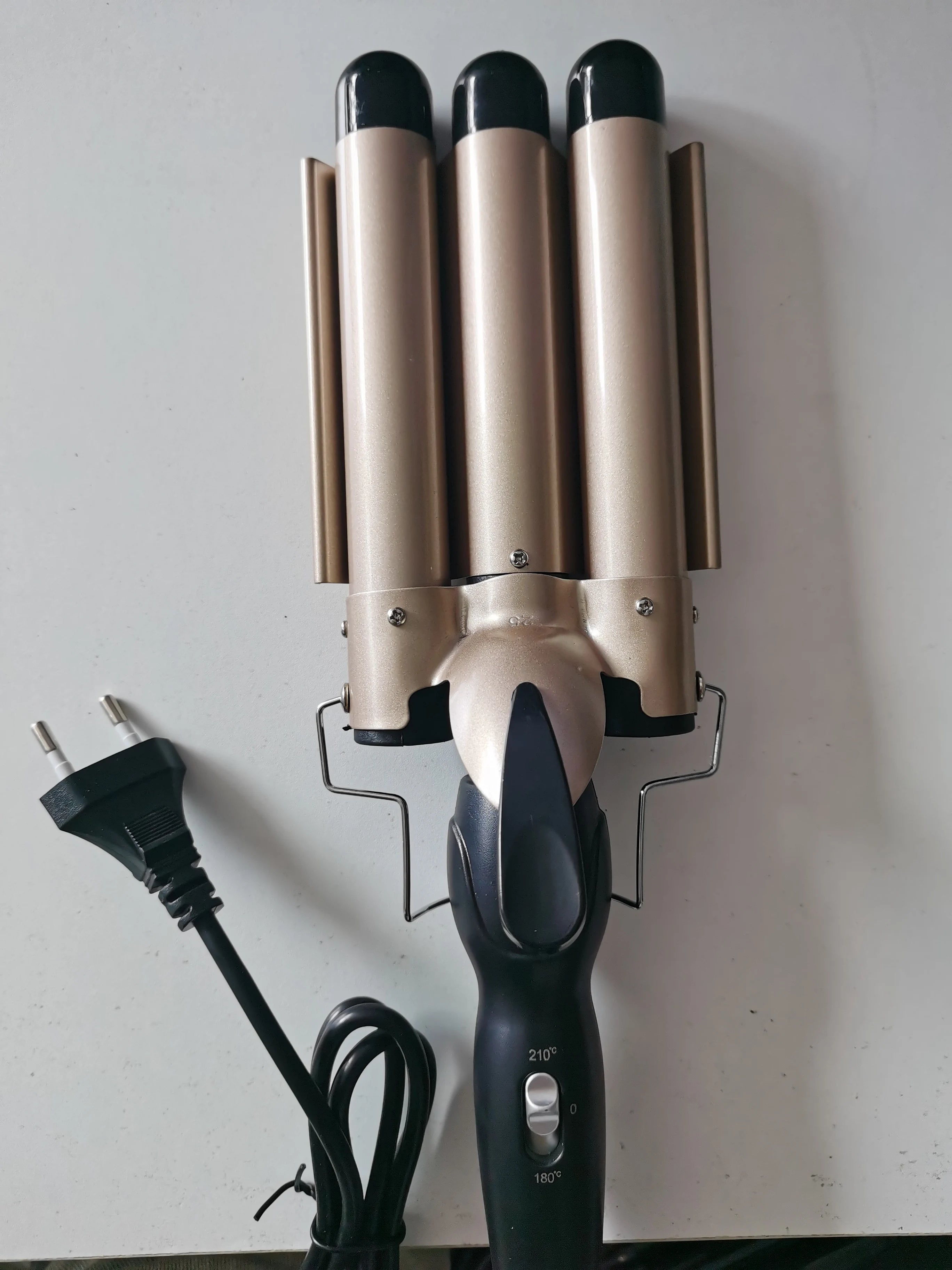 IRUIBEAUTY Professional Hair Curling Iron Ceramic Triple Barrel Hair Curler Irons  Hair Styler Hair Waver Styling Tools