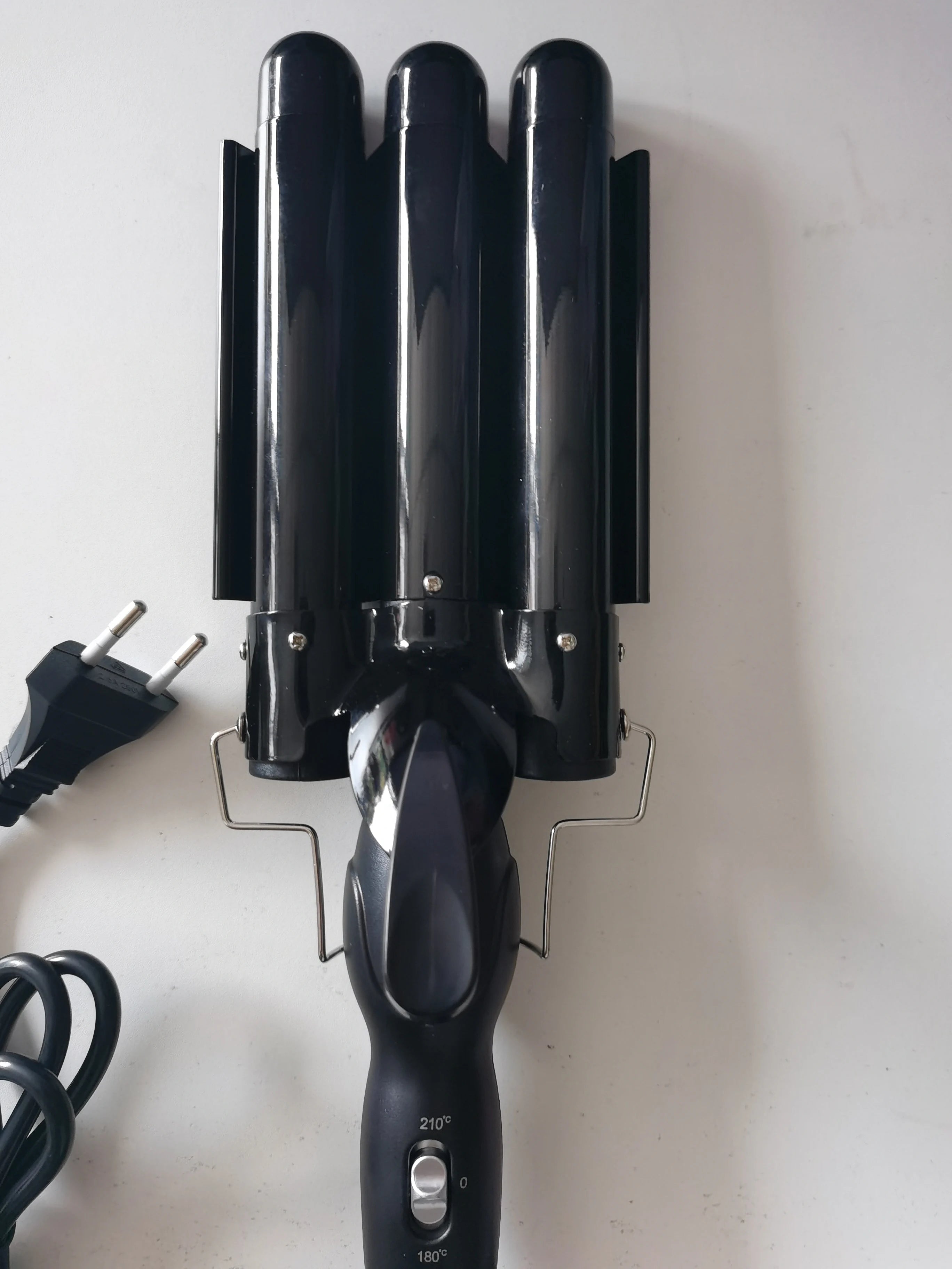IRUIBEAUTY Professional Hair Curling Iron Ceramic Triple Barrel Hair Curler Irons  Hair Styler Hair Waver Styling Tools